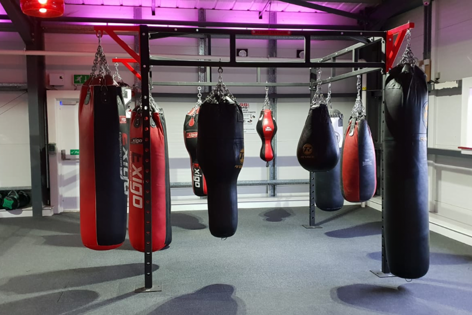 Indoor Fitness Cell 578 Boxing Series Gallery